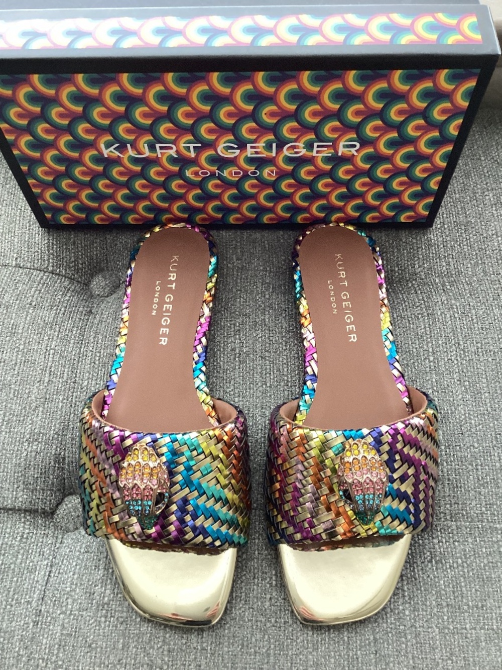 Kurt Geiger London Kensington Slide Sandal, size US8 /EU38.5